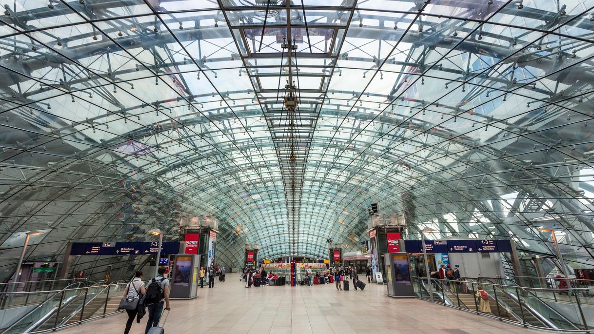 Lugar Frankfurt Airport (FRA)