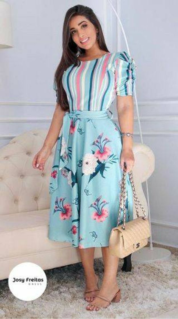 Fashion Vestido azul com flores