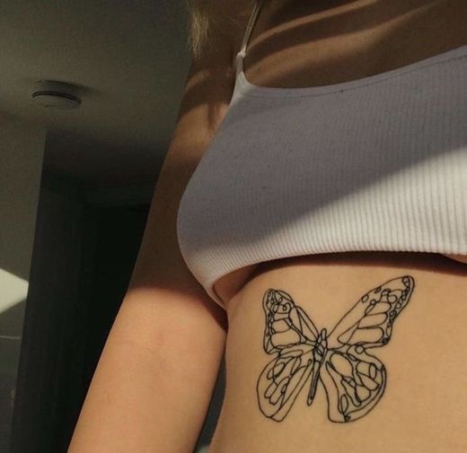 tatto butterfly. 🦋🤍