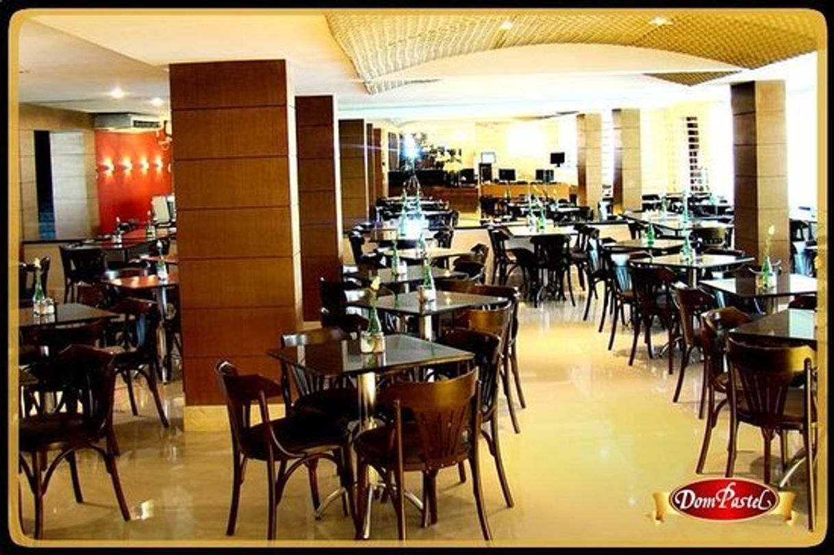 Restaurant Dom Pastel - Coco Bambu