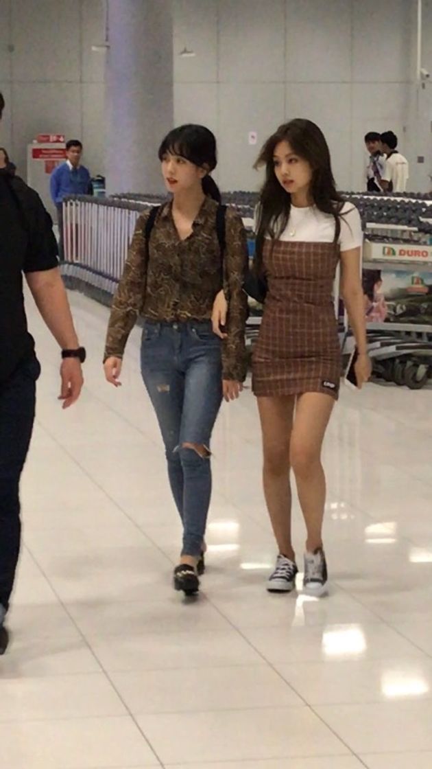 Moda JENNIE & JISOO