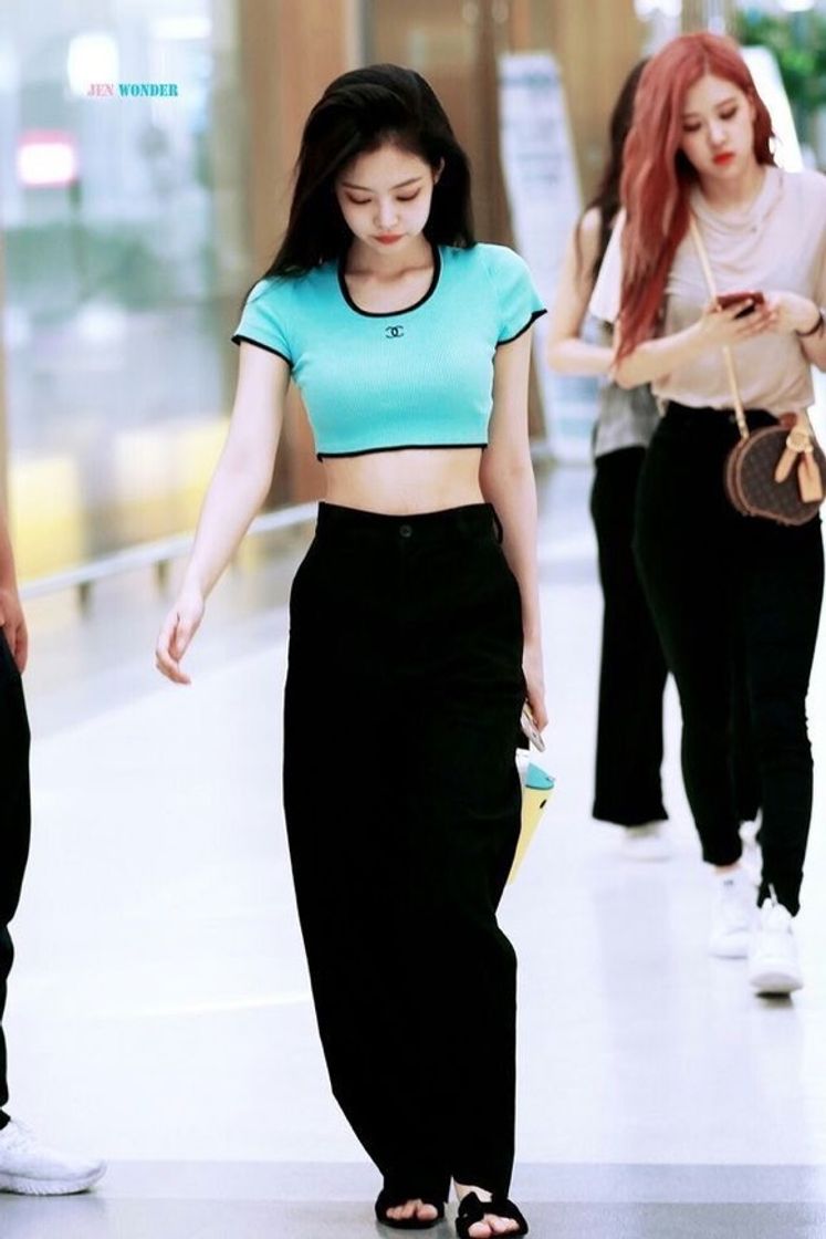 Fashion JENNIE