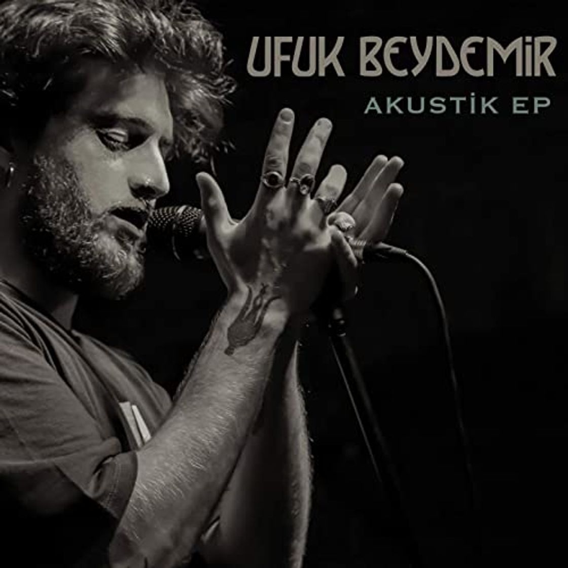 Canción Ay Tenli Kadın