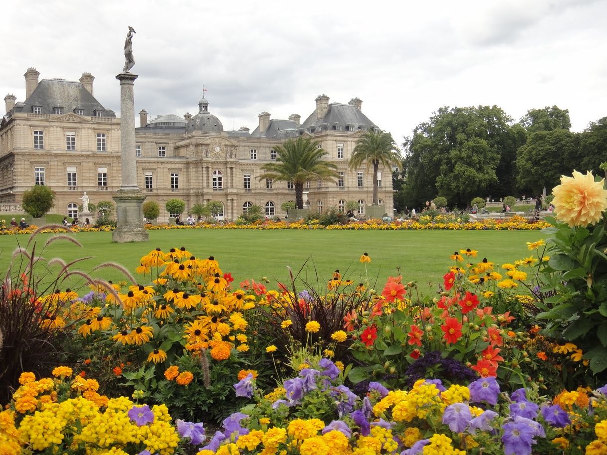 Place Jardines de Luxemburgo