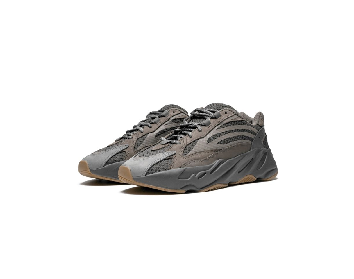 Fashion Yeezy Boost 700 'Geode'