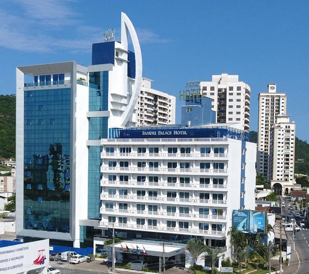 Lugar Sandri Palace Hotel - Itajaí