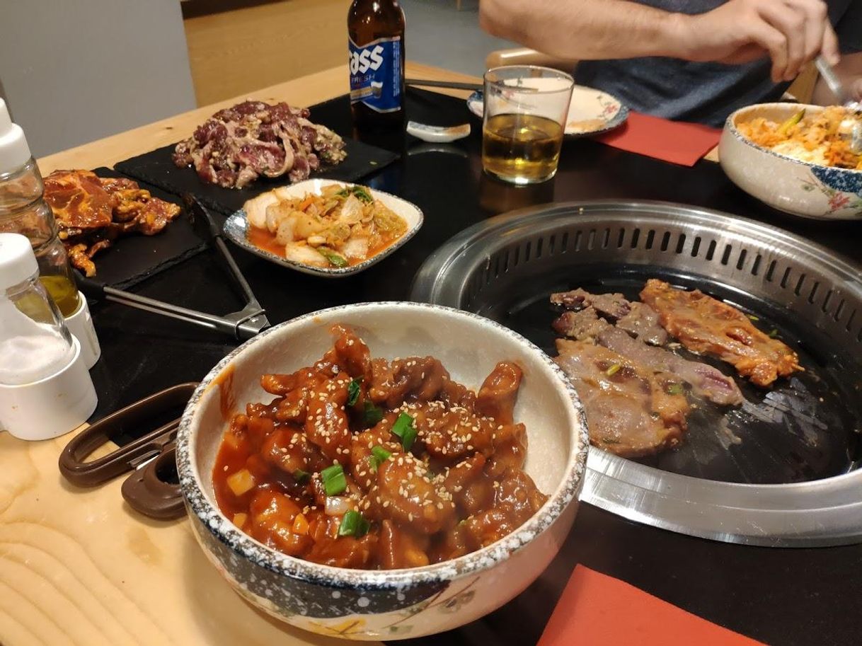 Restaurants GOGI HOUSE 韩式烤肉店