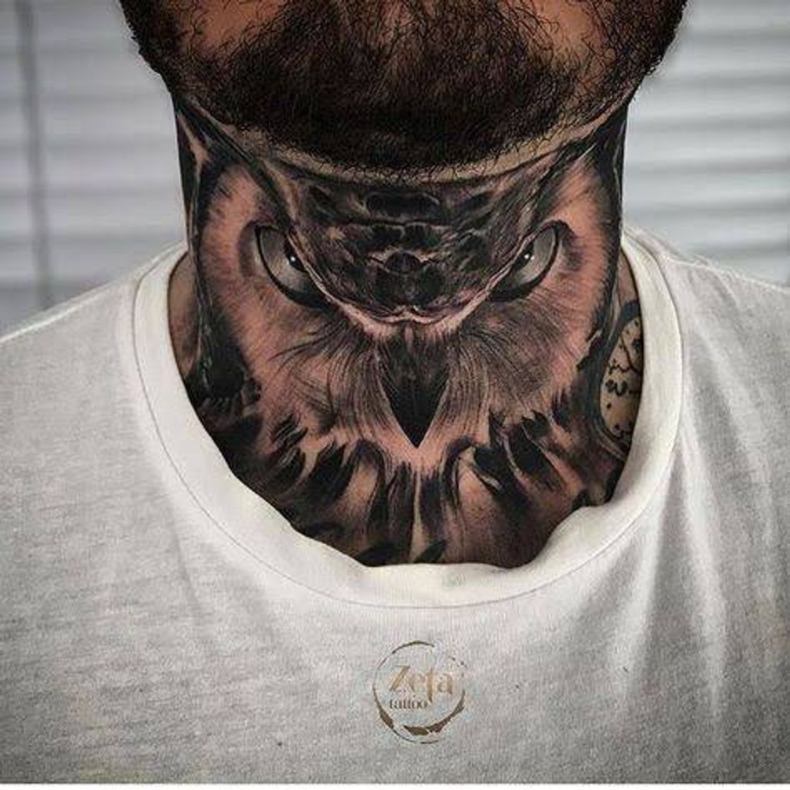 Moda Tatuagem no pescoço