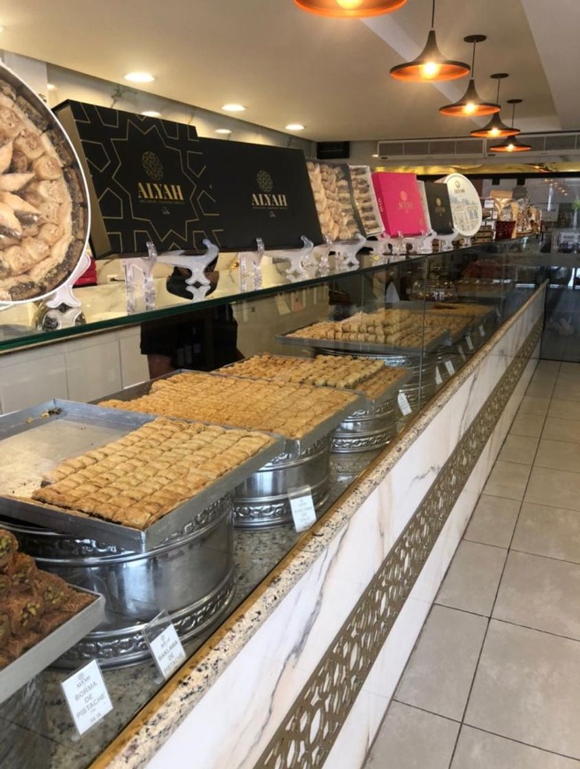 Restaurants Alyah Sweets Doceria e Cozinha Libanesa 🇱🇧