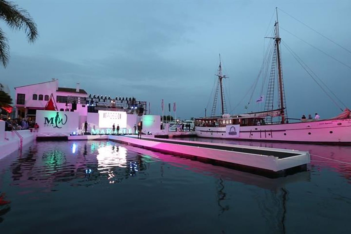 Lugar Puerto Banús