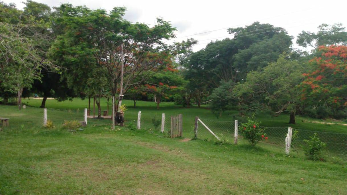 Lugares Balneário do Geraldinho Camping.