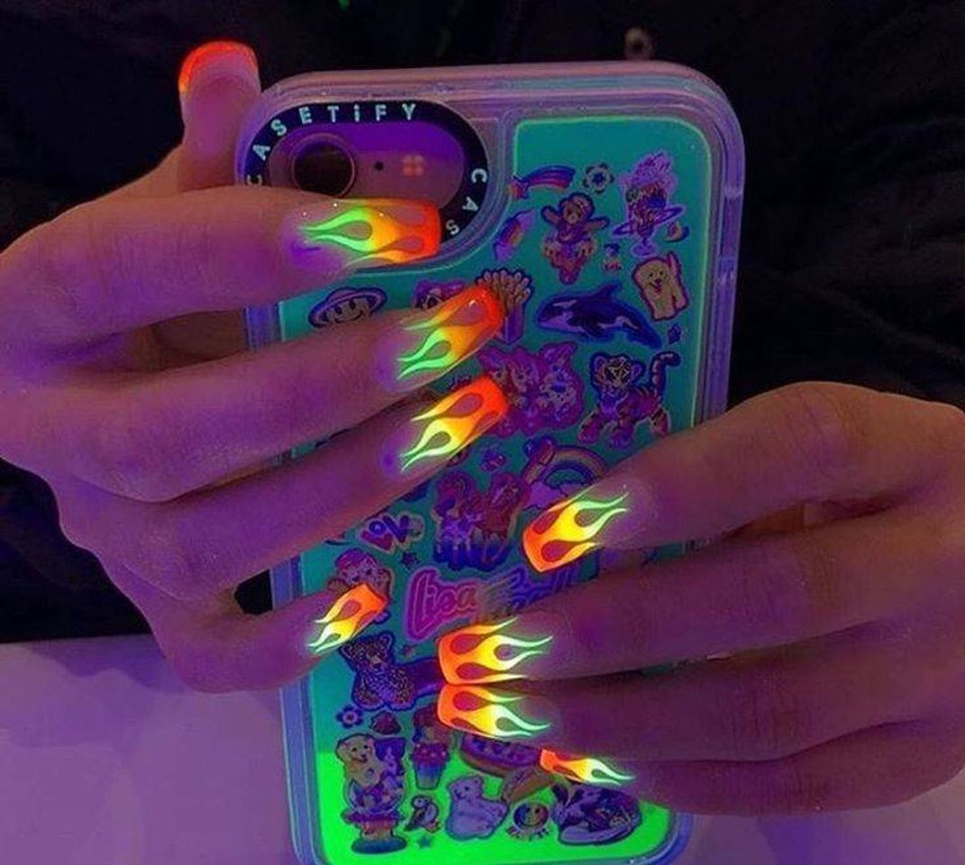 Moda Unhas De Chamas Que Brilham✨🔥🖤