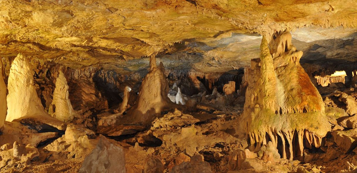 Lugar Cueva de los Franceses