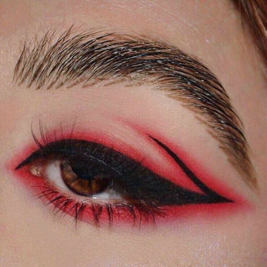 black and red eye