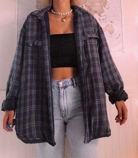 oversize grunge aesthetic outfit 