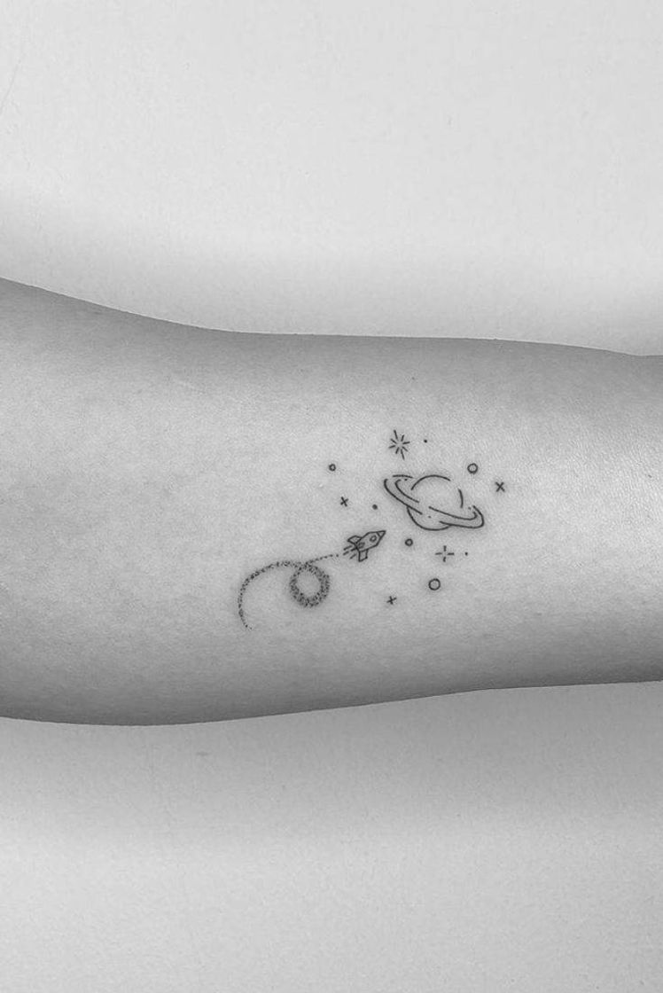 Fashion tatuagem no braço 🌌