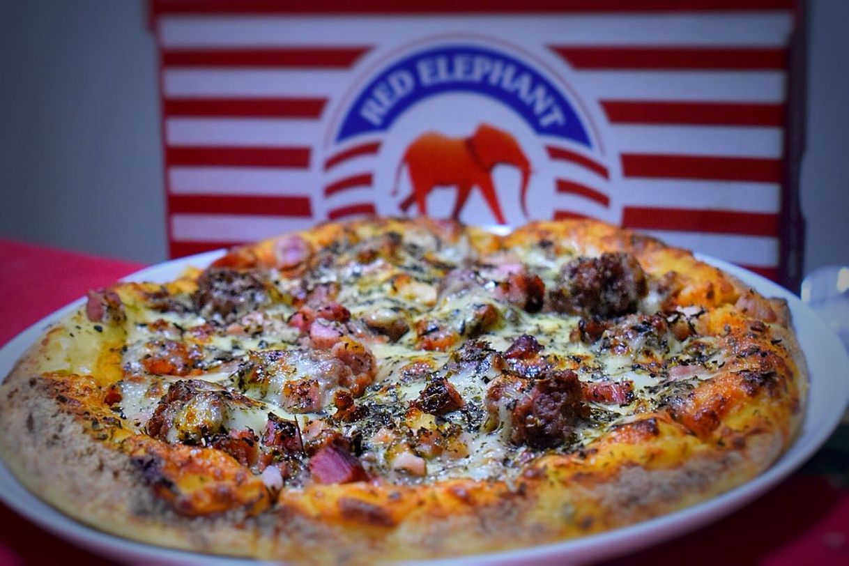 Restaurantes Red Elephant American Pizza