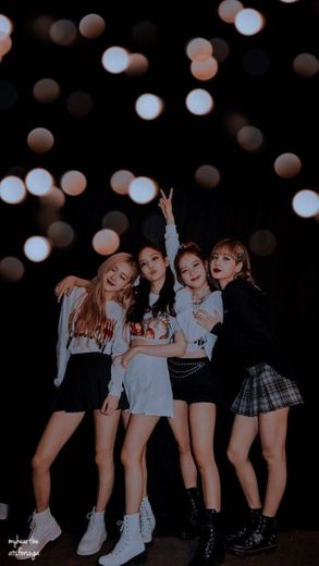 BLACKPINK✔