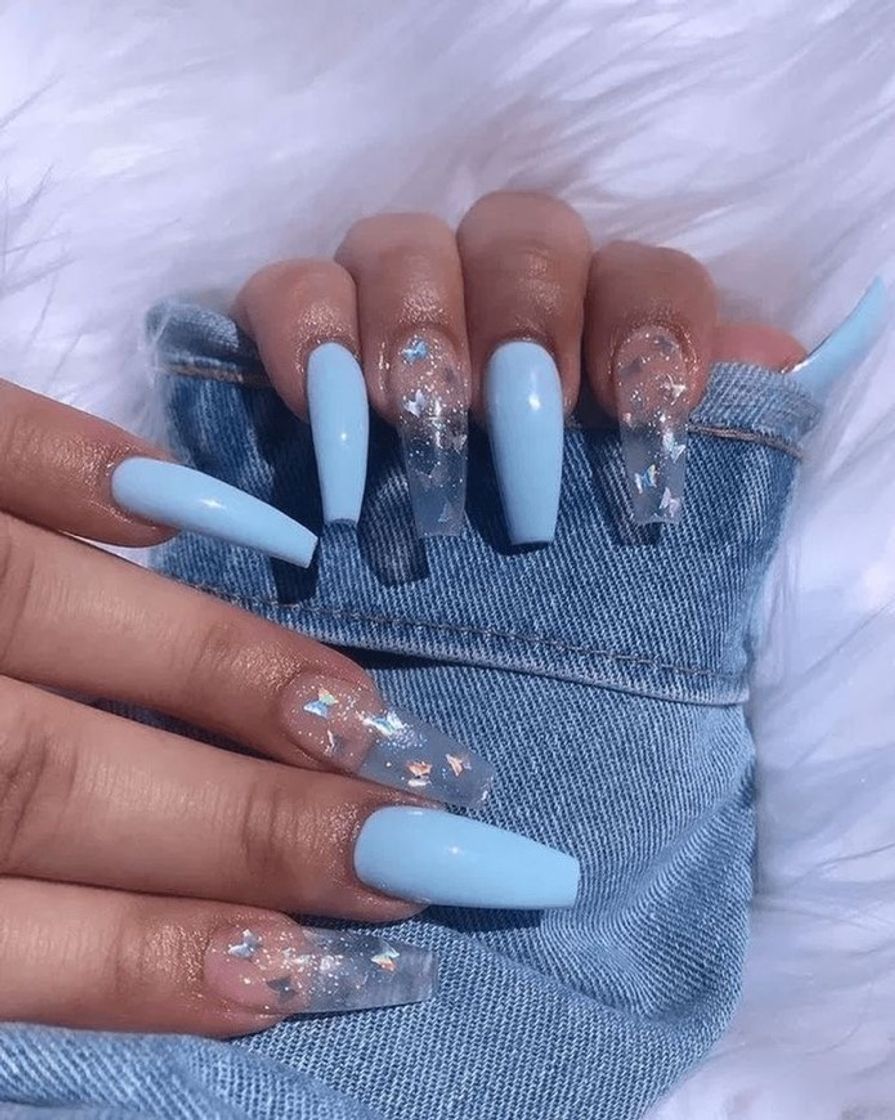 Social blue sky nails
