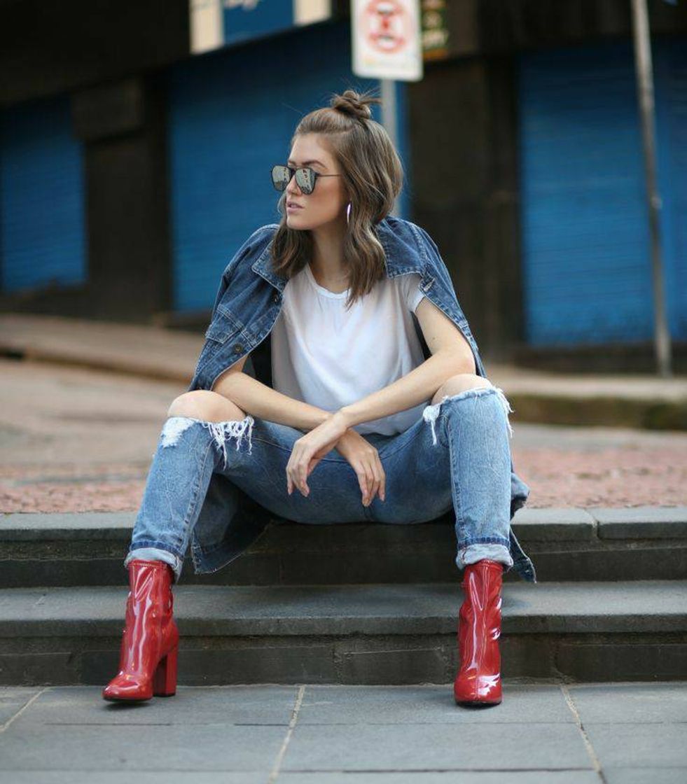 Moda Look casual + bota vermelha