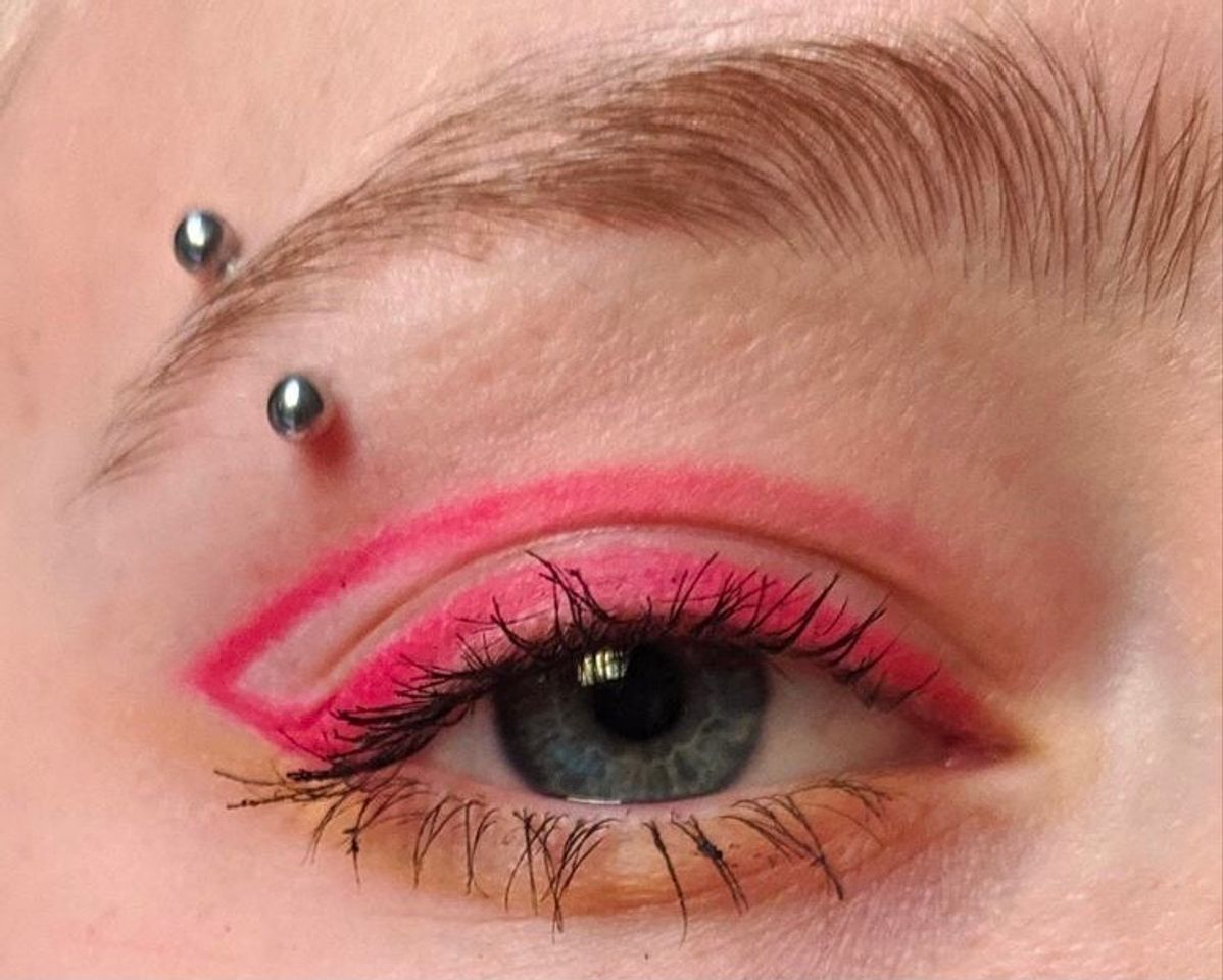 Social piercing 