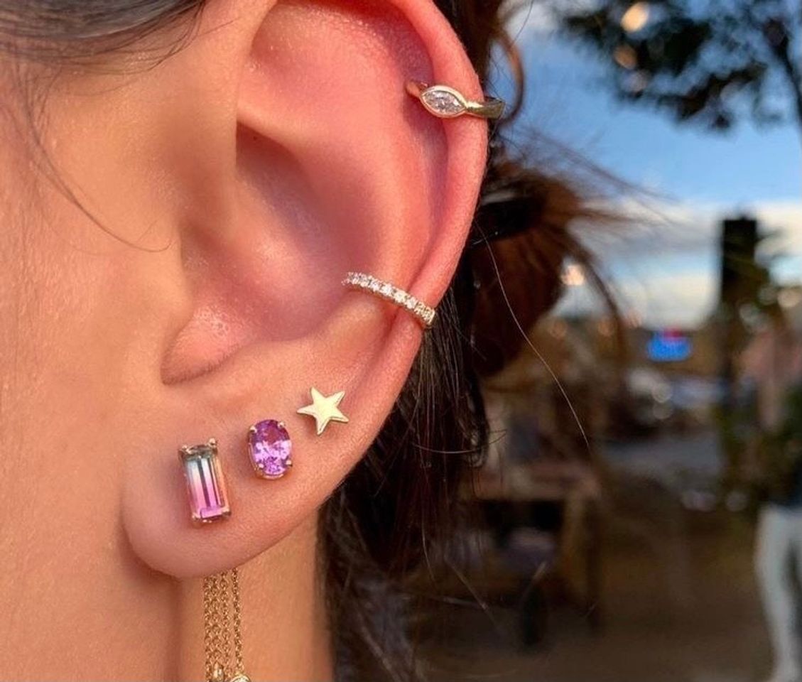 Social piercing