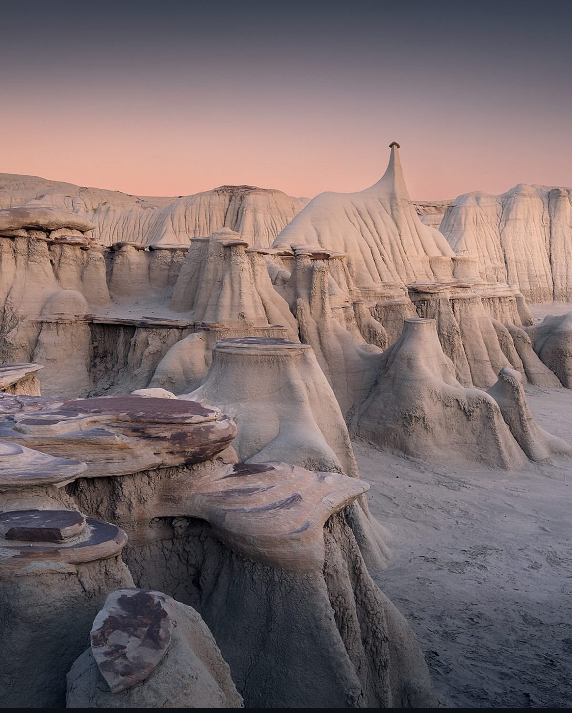 Place Mezclas de colores mientras se pone el sol y sale la luna