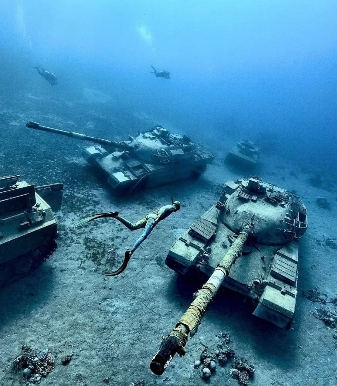 Place La guerra duerme bajo el mar