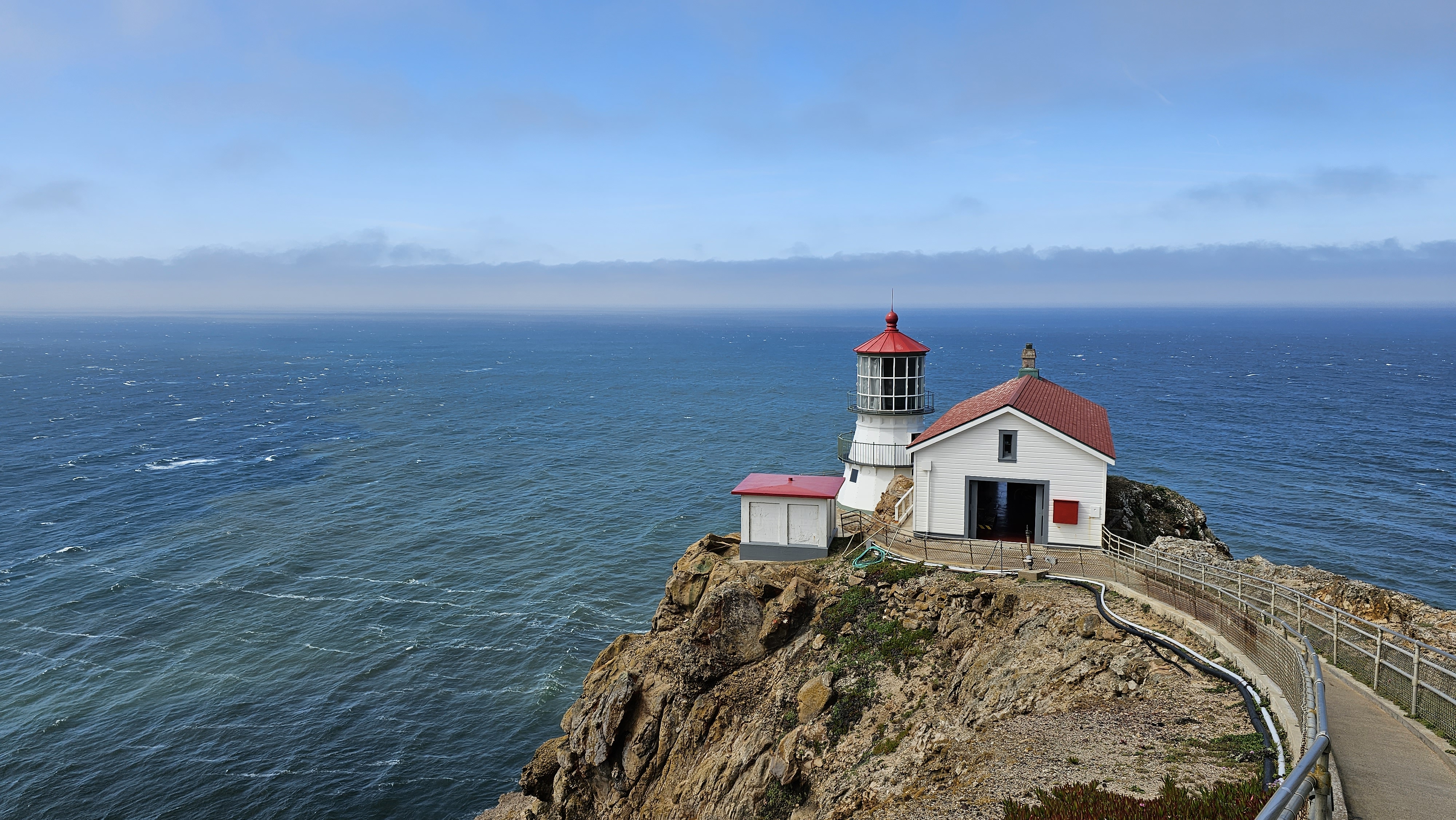 Place Point Reyes Lighthouse