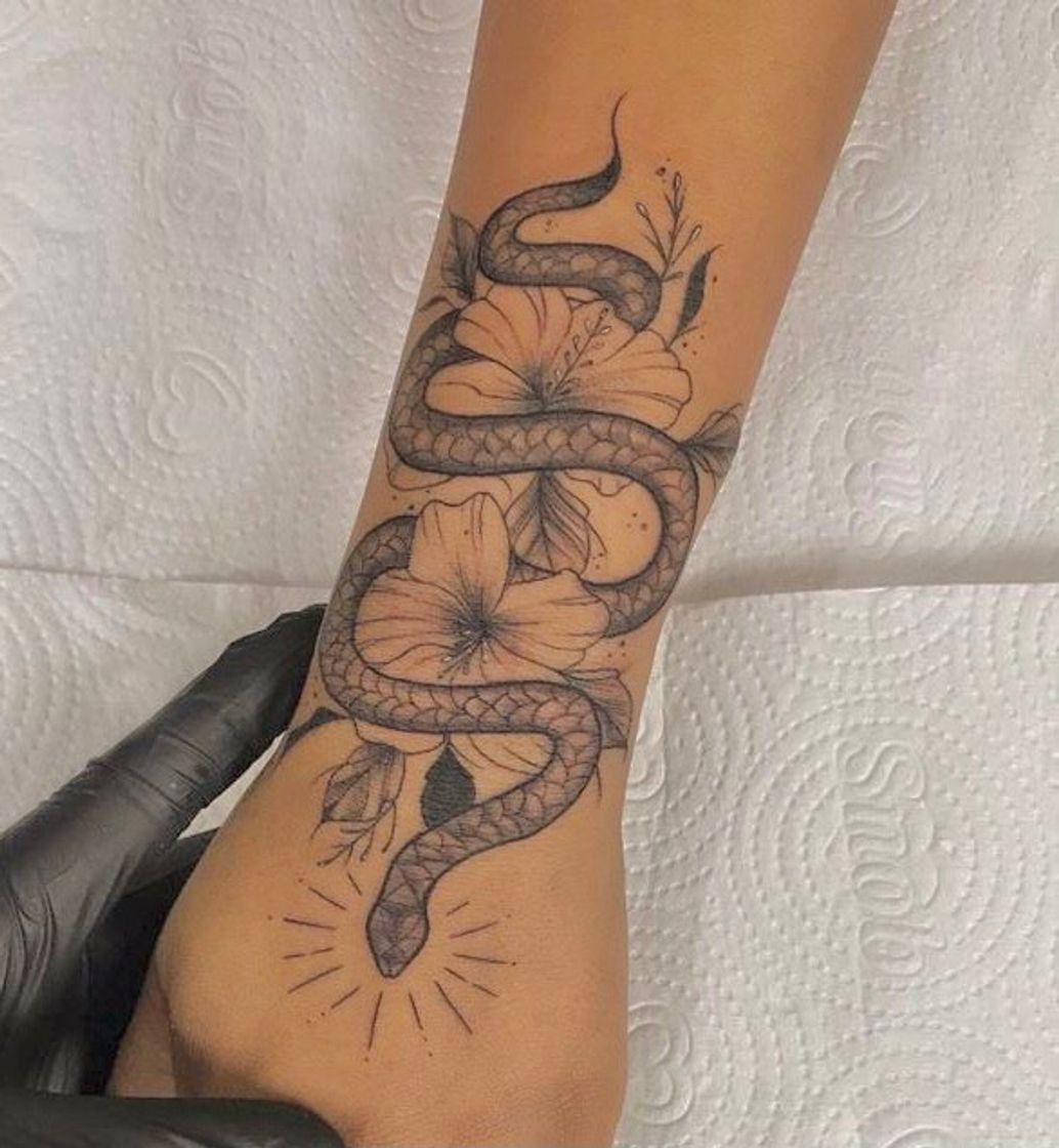 Moda tatto cobra🐍