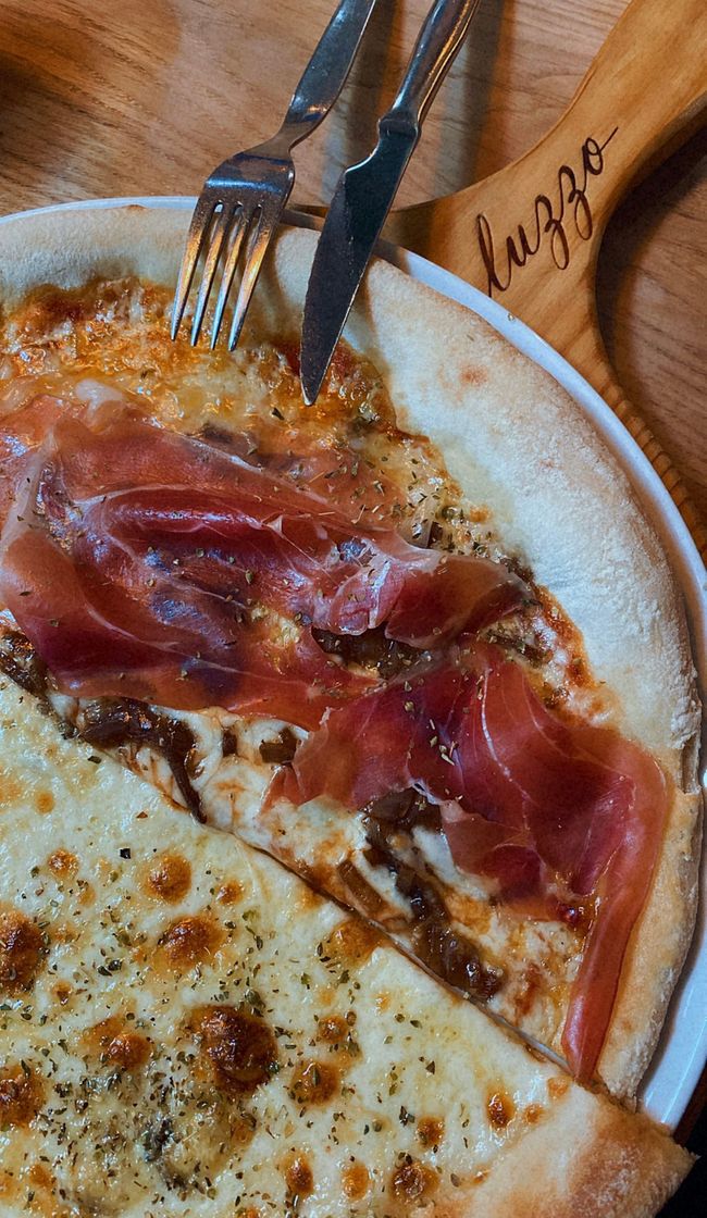 Restaurantes Luzzo Pizzaria