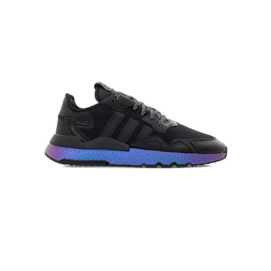 Moda Adidas Nite Jogger negras suela azul metalizado