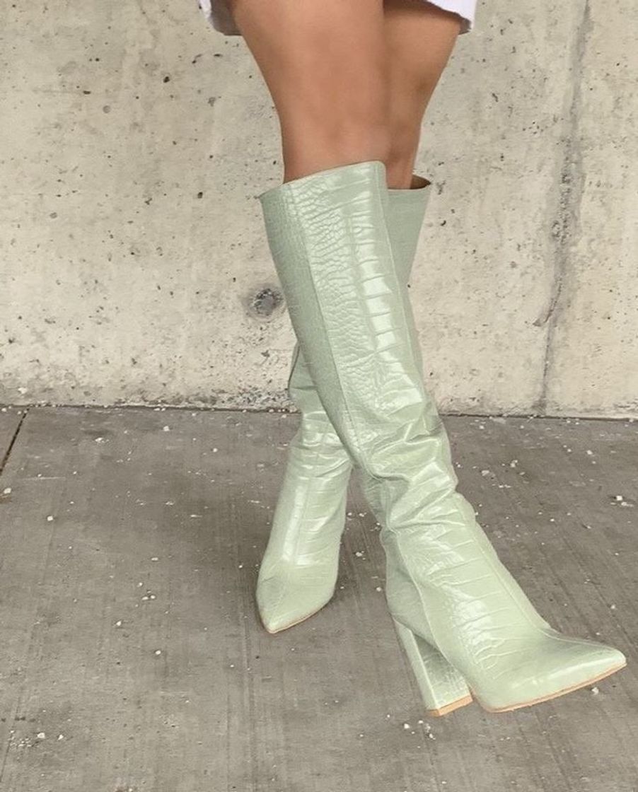 Moda Green boots 💚