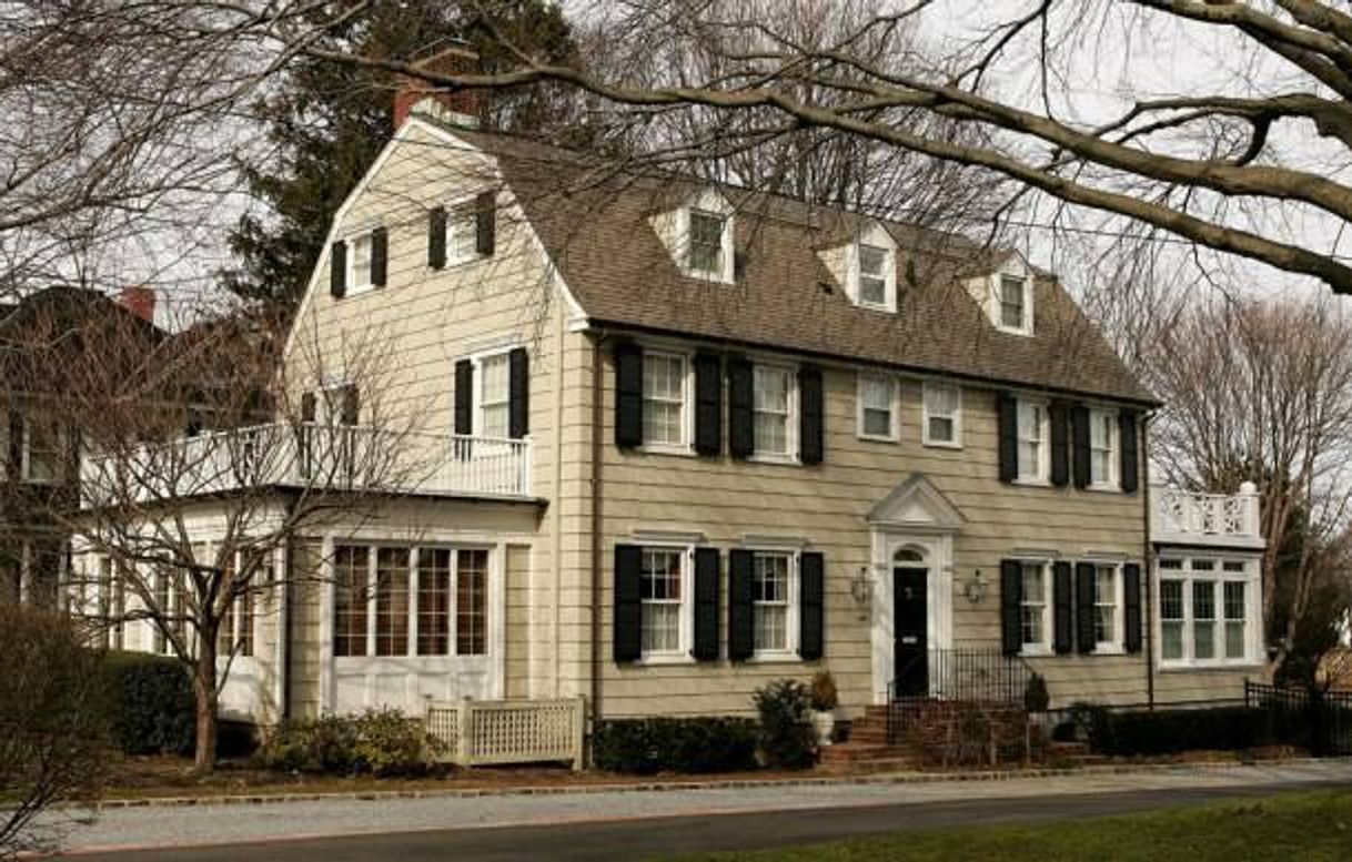 Moda La verdadera historia de Amityville, la casa del horror 😱