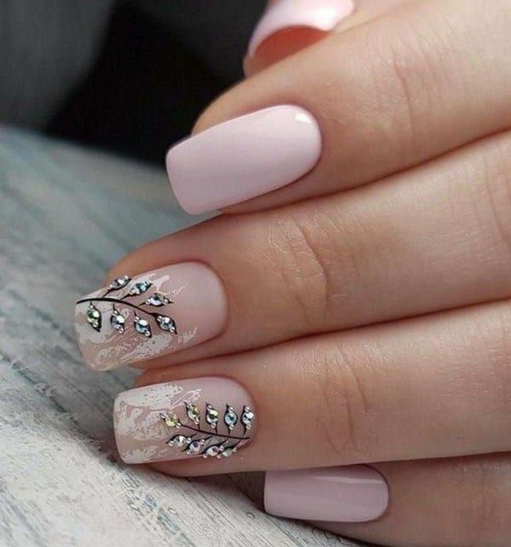 Moda Unhas clássicas 