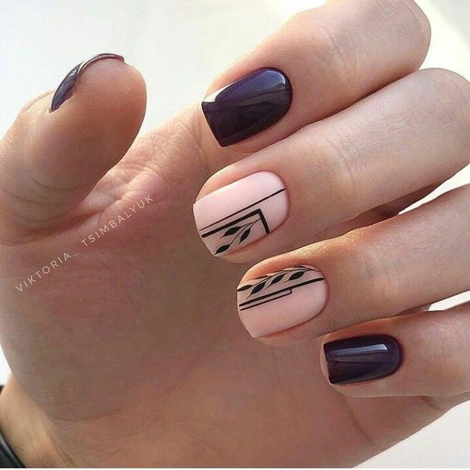 Moda Unhas decoradas escuras 