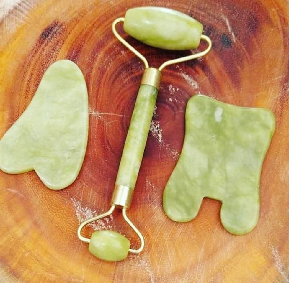 Fashion Gua sha e rolinho de jade 