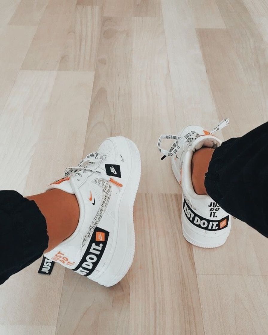 Social Nike just do it