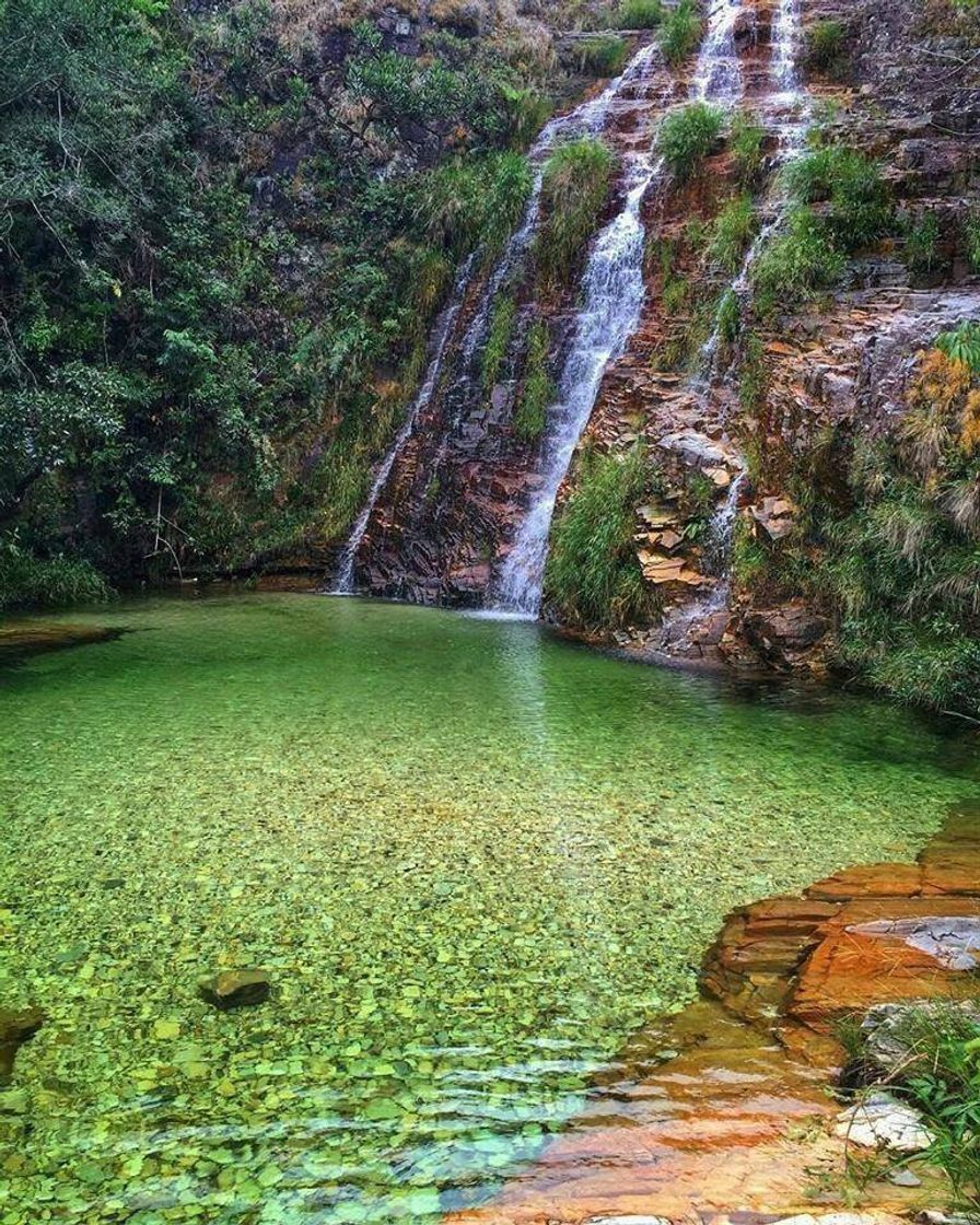 Lugar Cachoeira