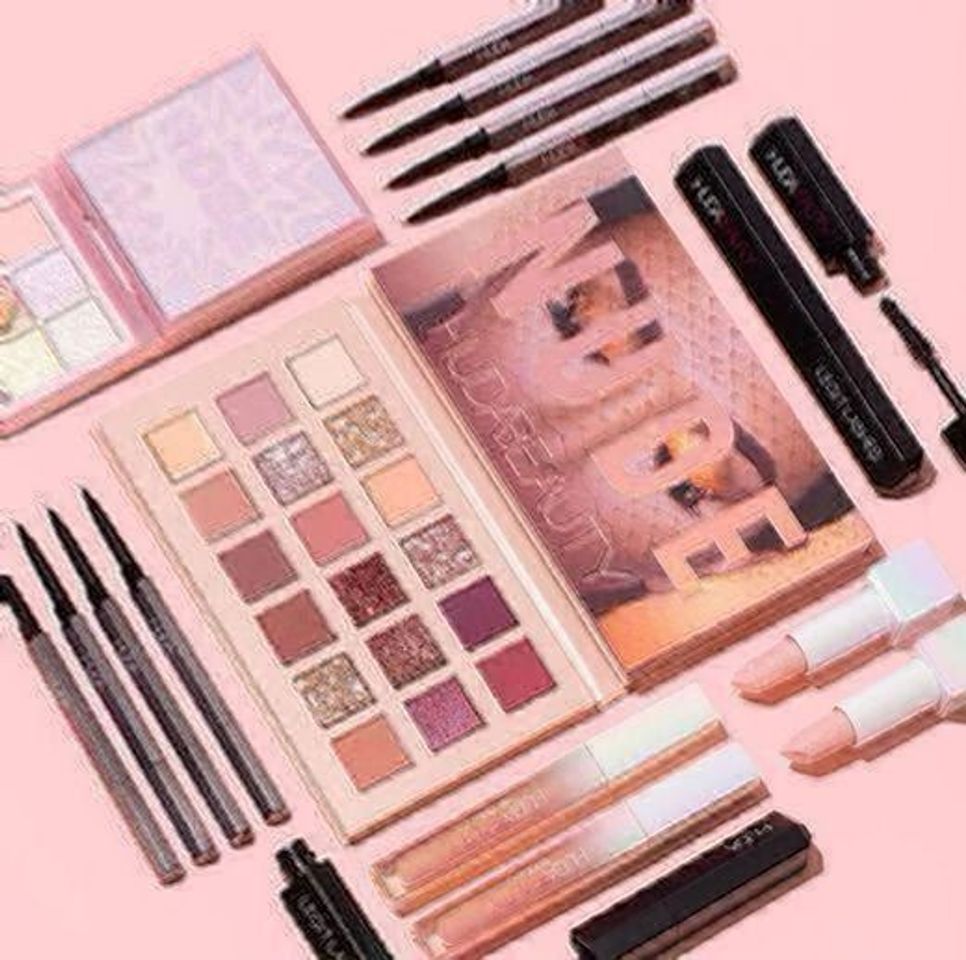 Social HUDA BEAUTY The New Nude Eyeshadow Palette