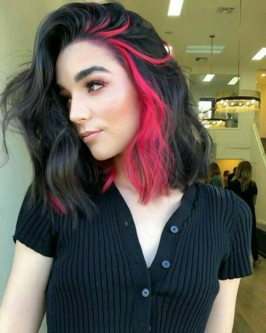 Fashion Cabelo Uma meça rosa