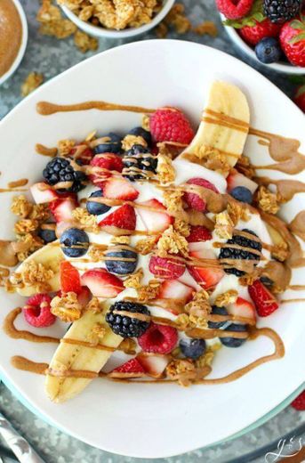 Fruit Cereal and peanut butter