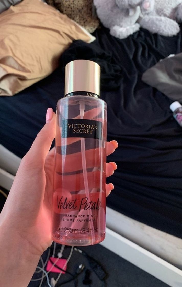 Producto Victoria’s Secret Velvet petals body mist 250 ml