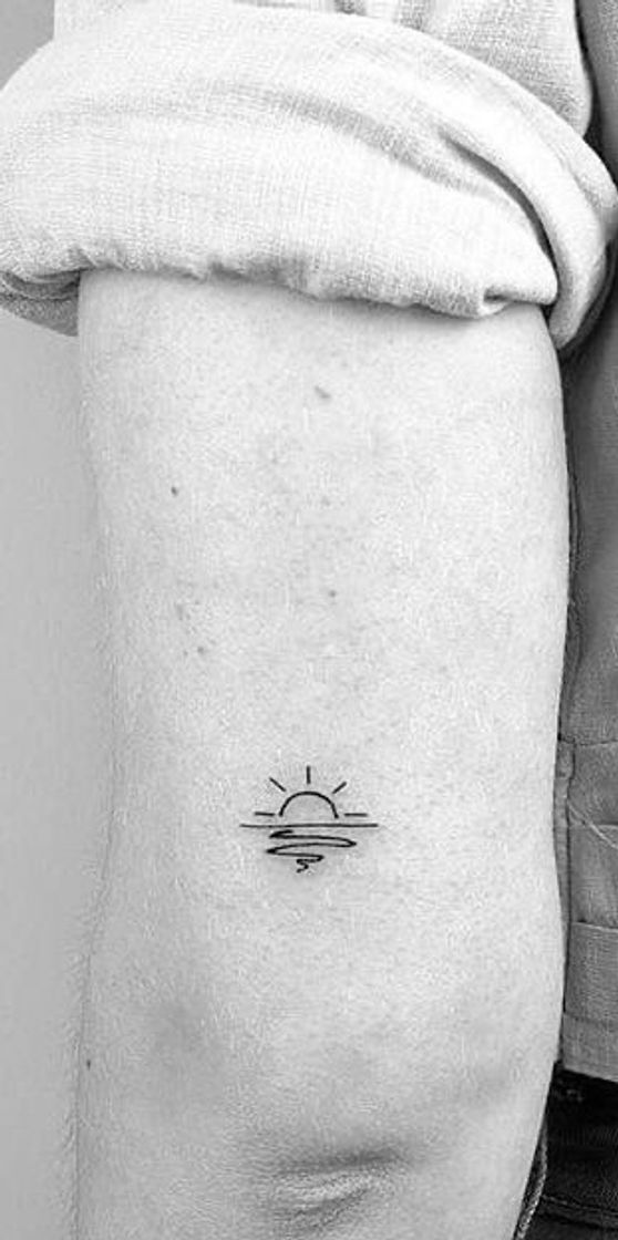 Fashion Tatuagem de sol ☀️ 