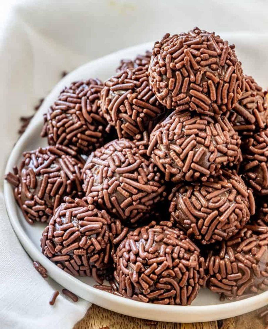 Moda Brigadeiro de Leite Moça® tradicional - Receitas da Mama