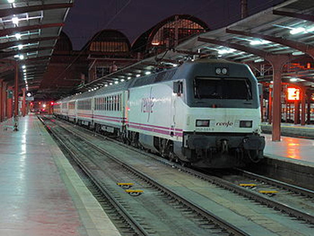 Lugar Madrid Chamartin Renfe