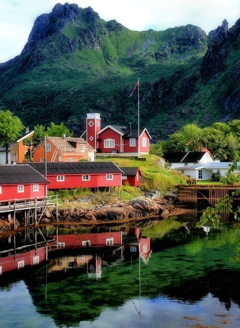 Aeropuerto de Svolvær-Helle