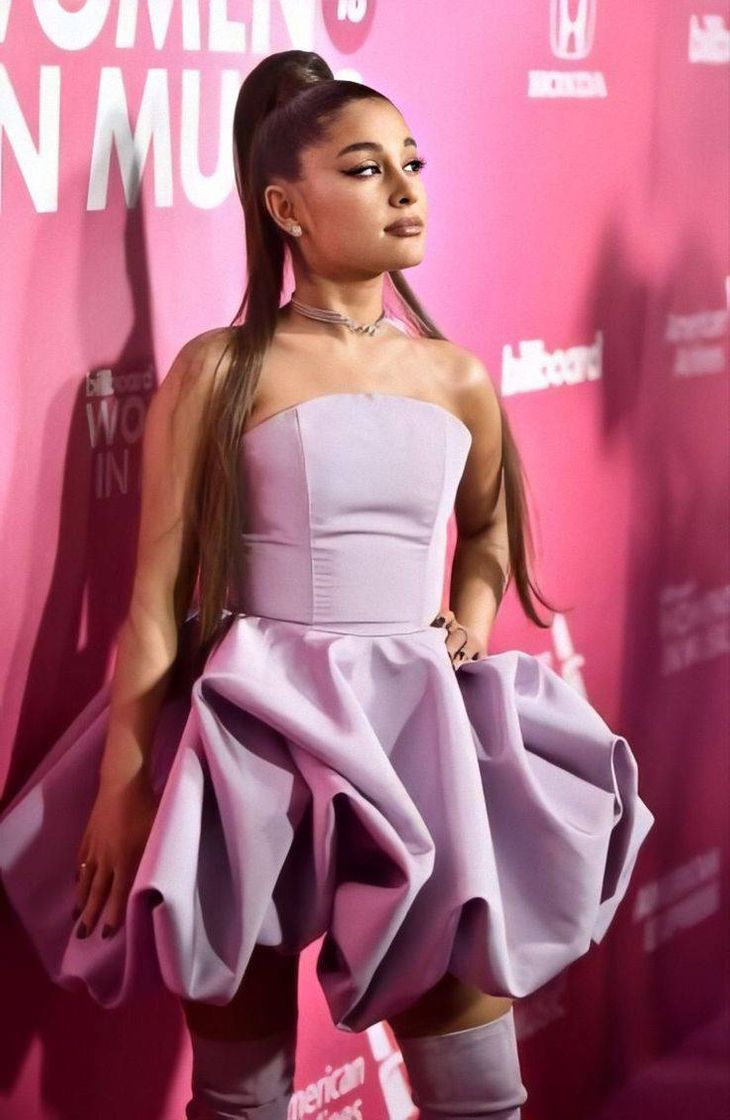 Moda Outfit by ariana grande