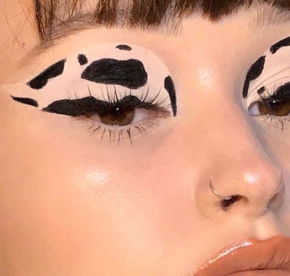 Fashion Cow print eyes 