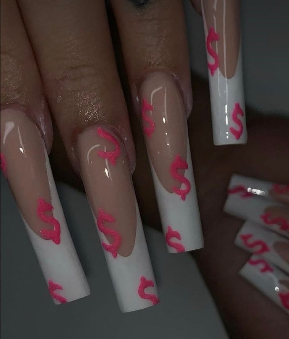 Social Nails